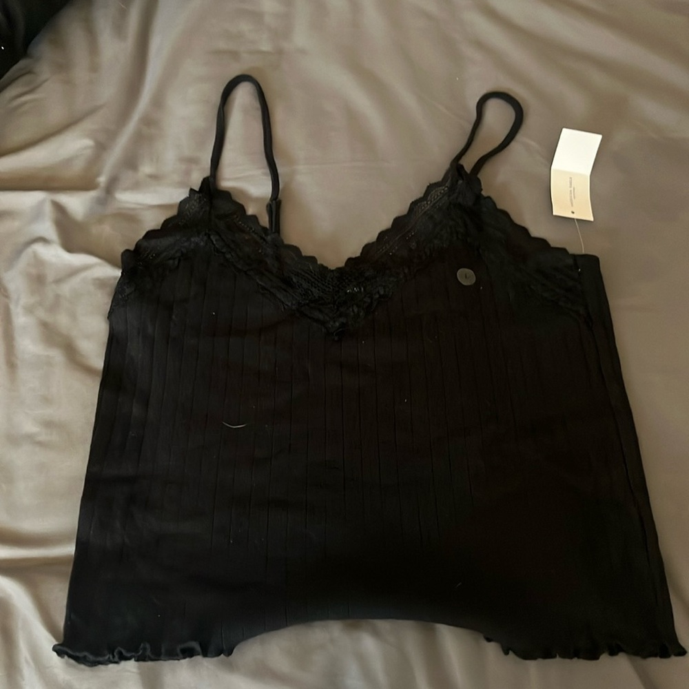 AE cropped camisole size L